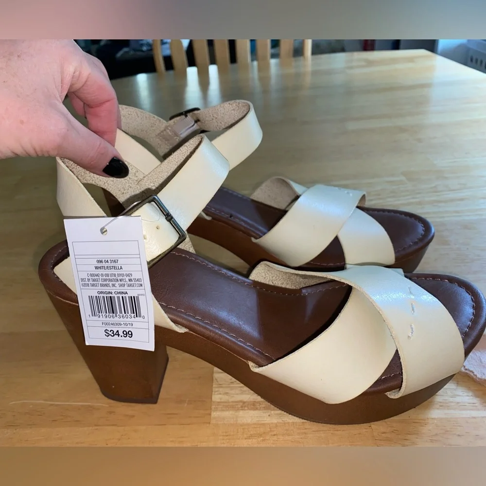 NWT Universal Thread Block heels - Picture 1 of 3